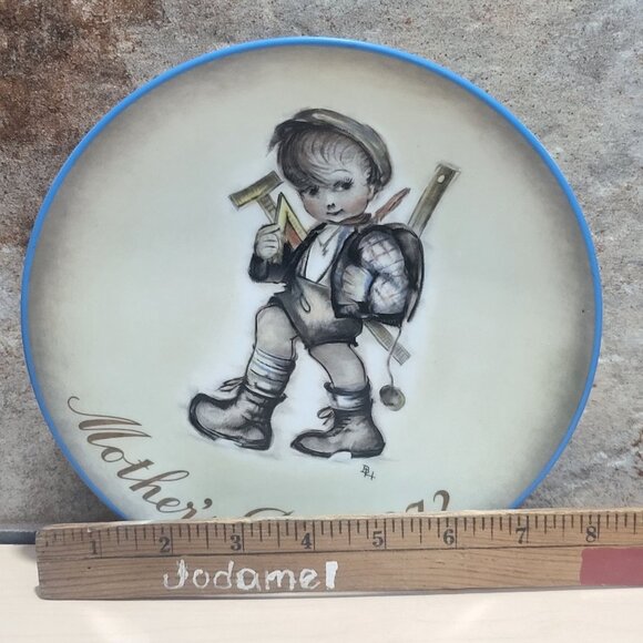 Schmid Hummel Mothers Day 1972 Limited Edition Decorative Wall Hanging Plate - Picture 7 of 11